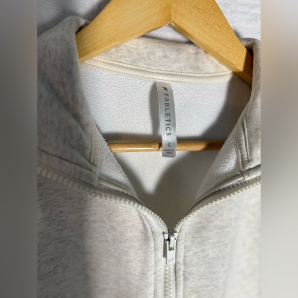 Fabletics Off-White Pull Over Jacket - Picture 4 of 5
